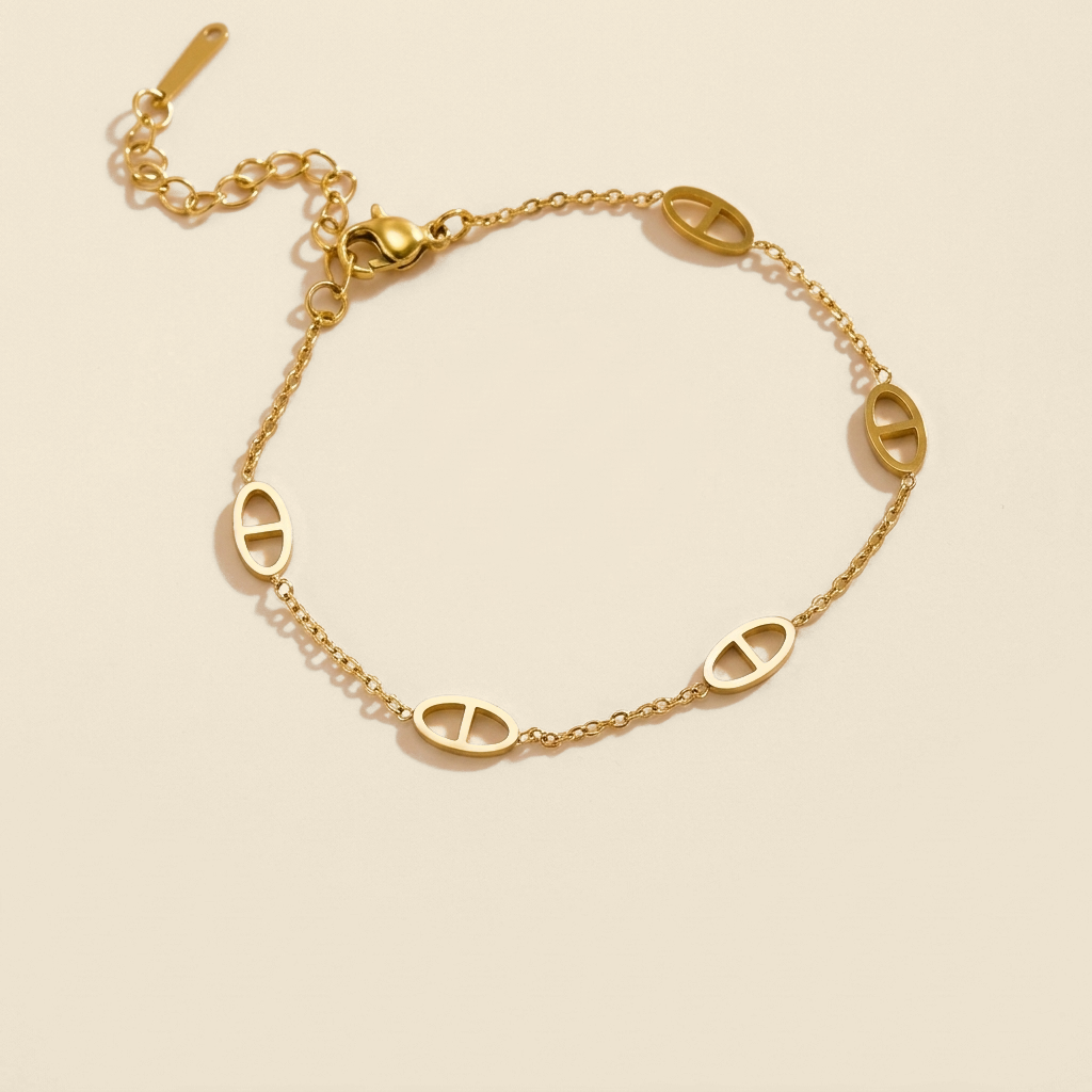 Curb Chain Bracelet - gold color