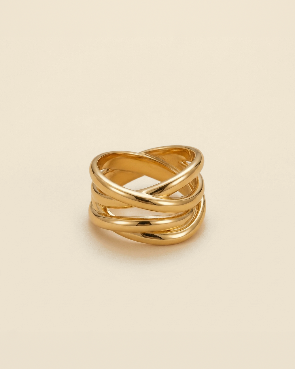 Interlocking Band Ring - gold color